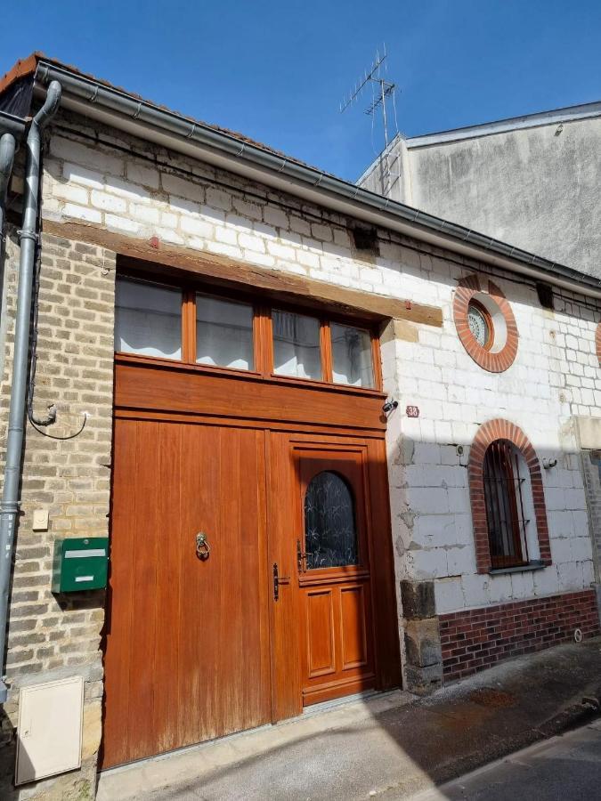 Le Clos Du Lys Châlons-en-Champagne Kültér fotó
